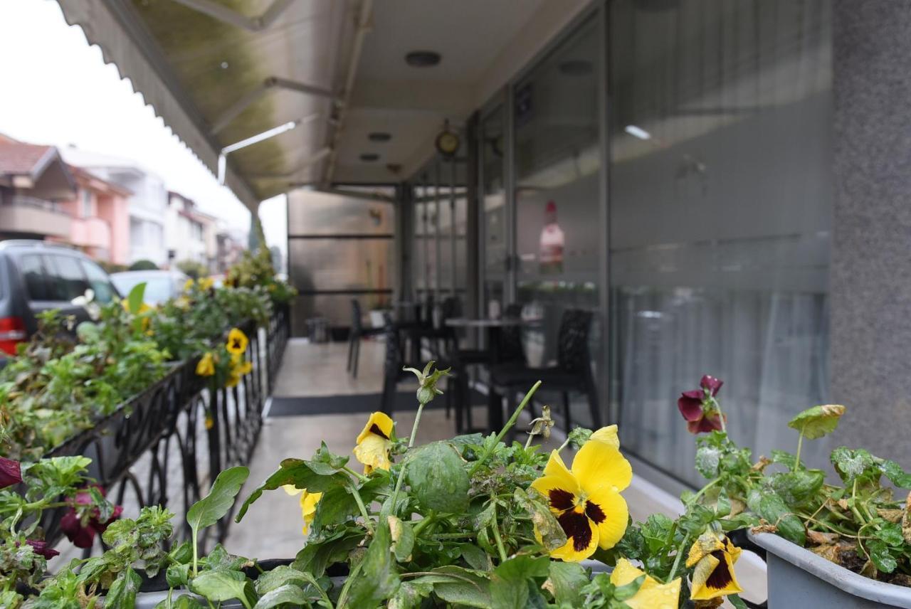 City Boutique Rooms 斯科普里 外观 照片