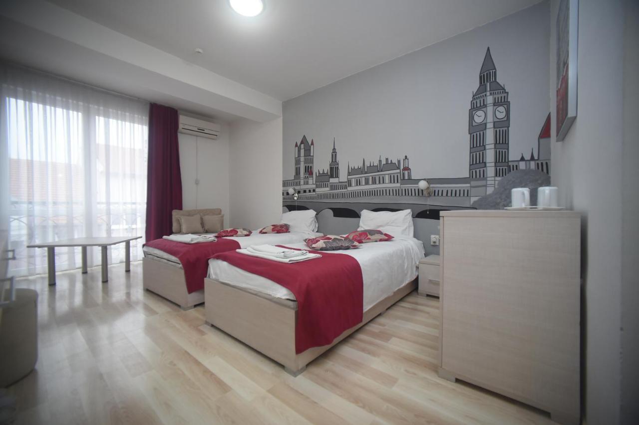 City Boutique Rooms 斯科普里 外观 照片