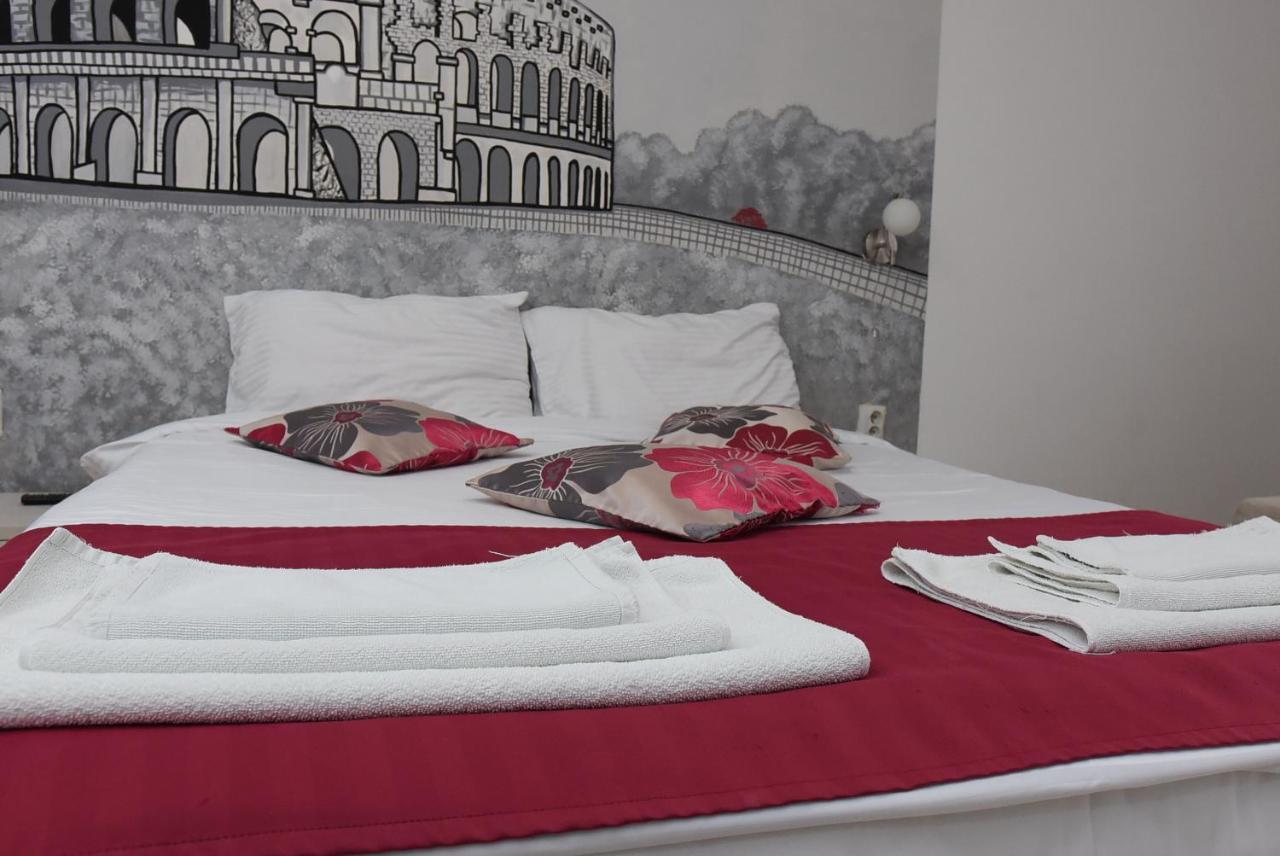 City Boutique Rooms 斯科普里 外观 照片