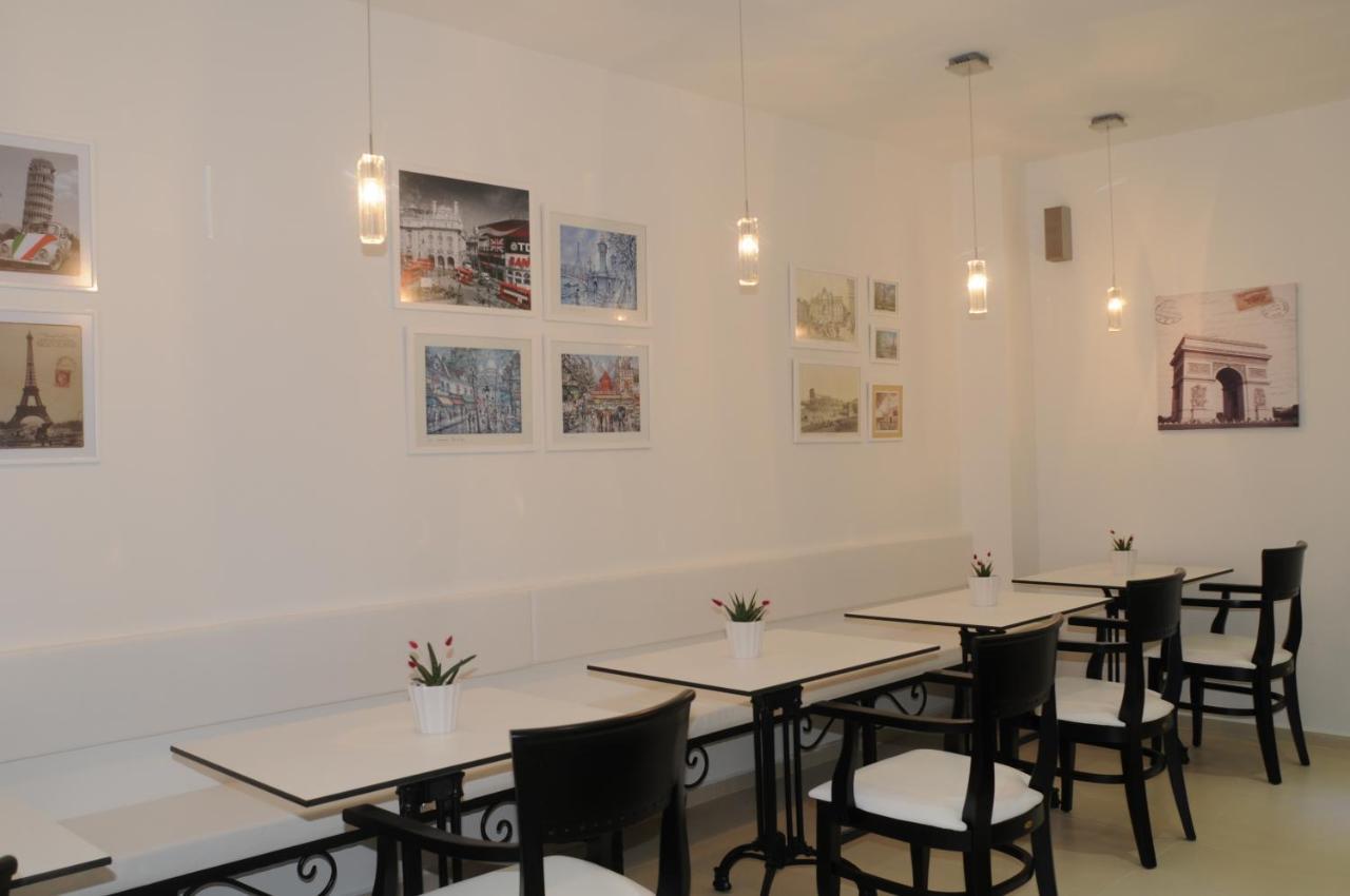 City Boutique Rooms 斯科普里 外观 照片